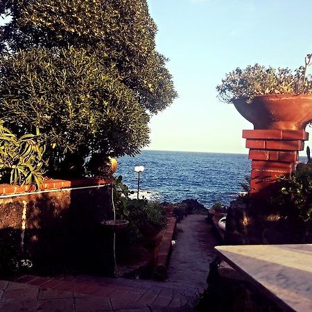 Casa Sul Mare Bed and Breakfast Κατάνια Εξωτερικό φωτογραφία